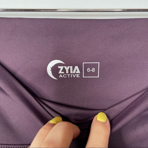 Zyia Active Purple Leggings with Pockets Size 6-8 - Picture 6 of 7
